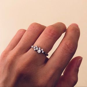 White gold cz diamond cluster ring size 5